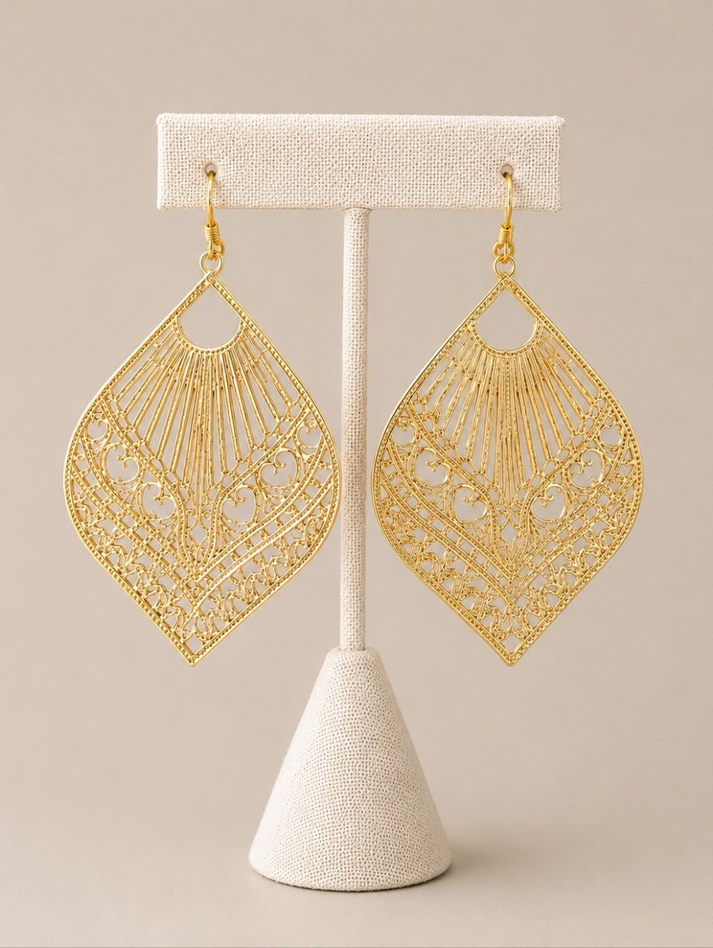Gold-Toned Filigree Boho Fishhook Teardrop Statement Earrings OS New Boutique